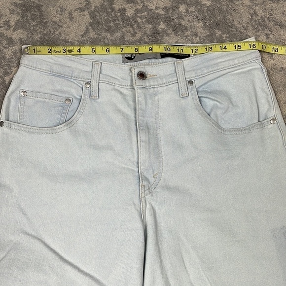 Levis Silver Tab Mom Jean Light Wash High Rise Sz 32 - Picture 8 of 14